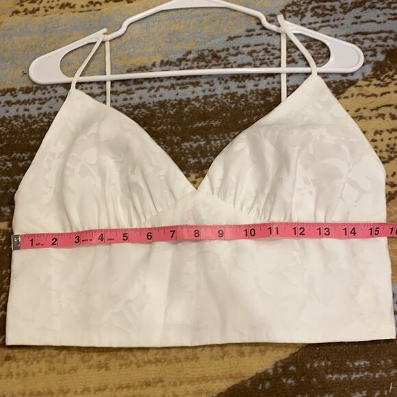 NWOT Aqua white floral Crop top size large - Picture 11 of 12
